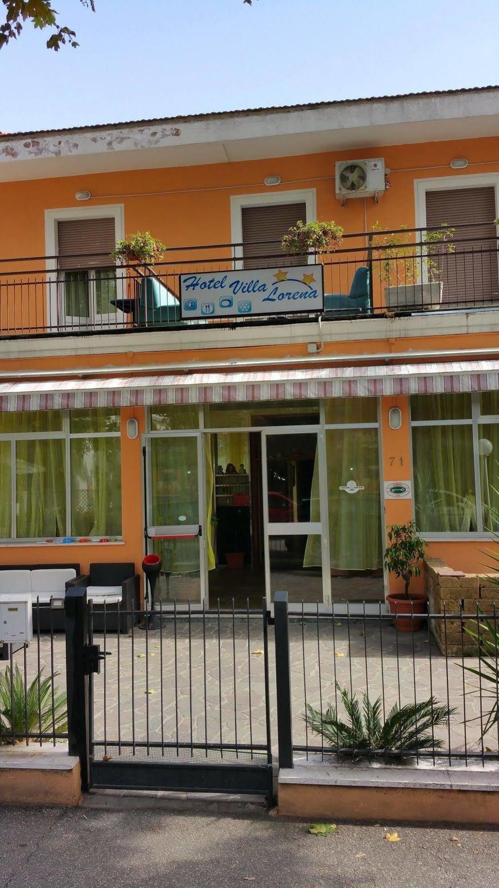 Hotel Villa Lorena Rimini Exteriör bild