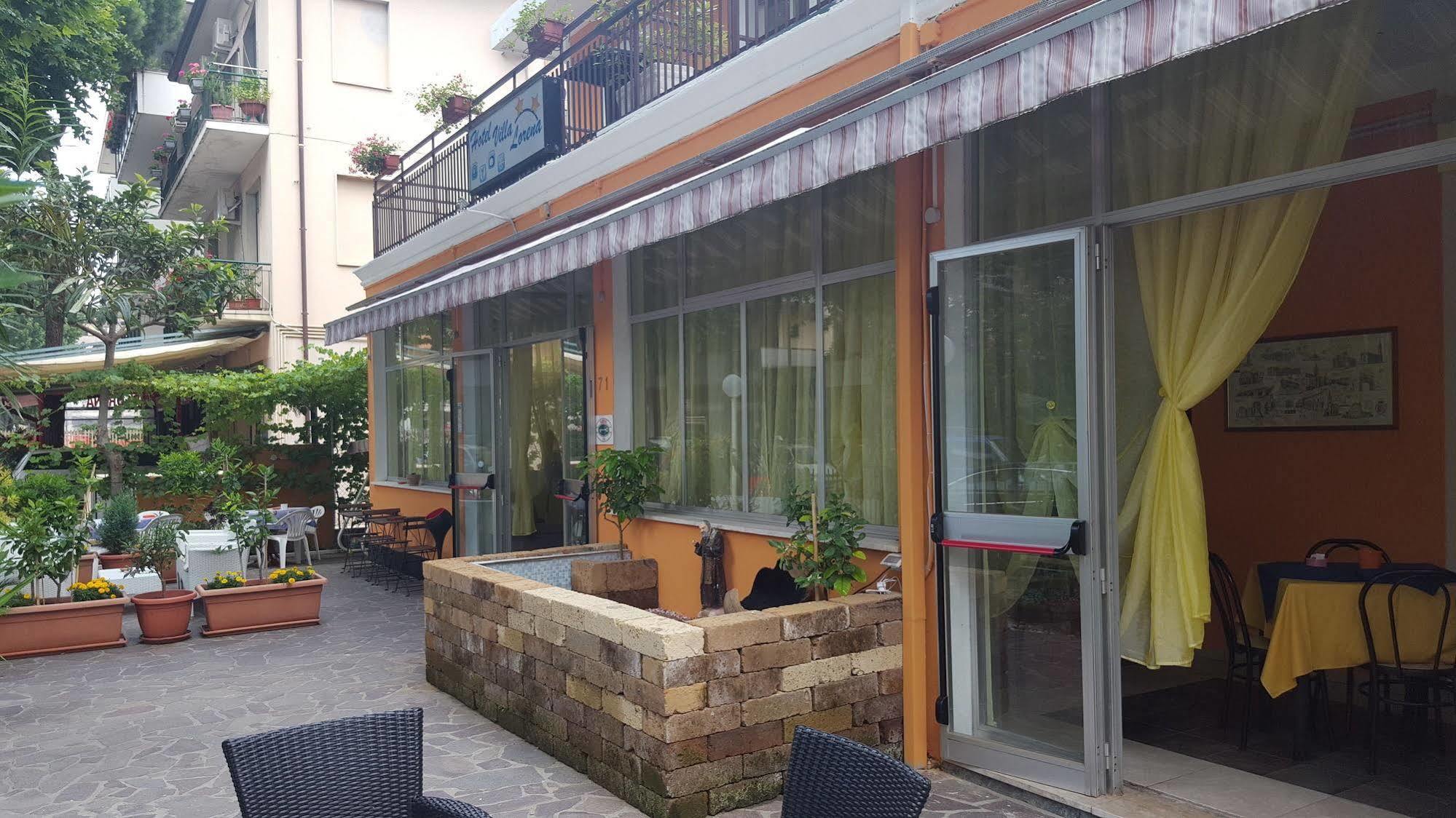 Hotel Villa Lorena Rimini Exteriör bild